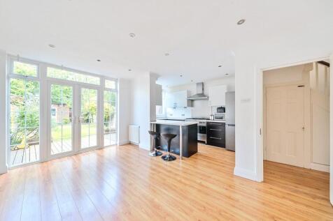 Occupying a prestigious and highly sought after address, this deceptively spacious FOUR Bedroom TERRACED house will provide a wonderful family home.