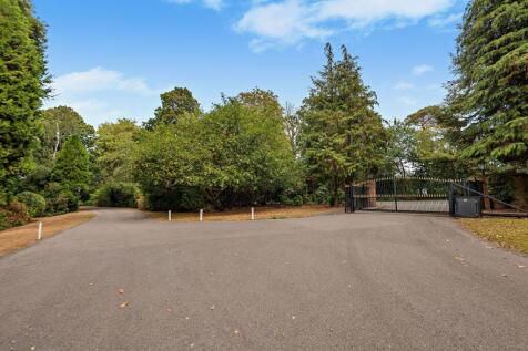 Gated Driveway