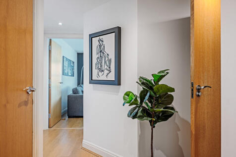 Visage_Apartments...