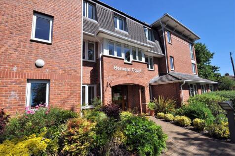 Bernard Court Communal Main Entrance
