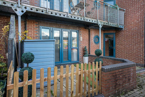 Property Image 12