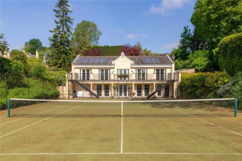 Pool House & Tennis