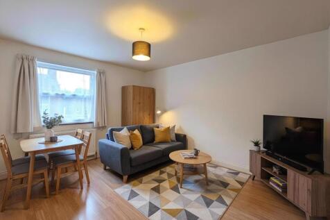 Living Room or Bedroom 2