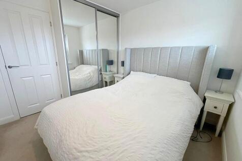 Bed 1 from en-sui...