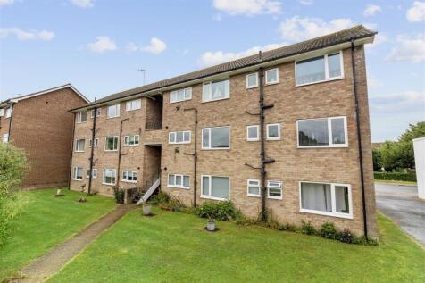 Elizabeth Court Rear Aspect.jpg