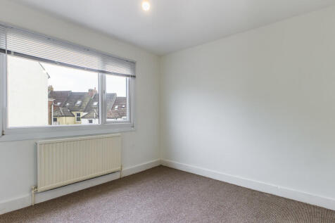 CAM00102P1-PR0025...