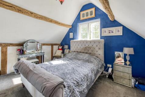 Leper House-internal-03.jpg