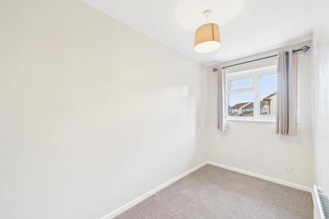 CAM02023G0-PR0171-STILL012