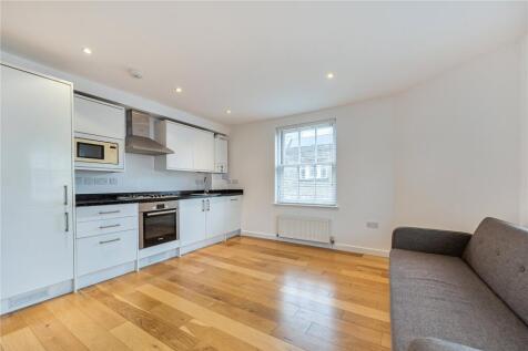 Reception/Kitchen