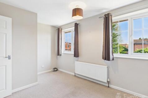 Bedroom 1 - EweMove Cheadle Hulme and Wilmslow