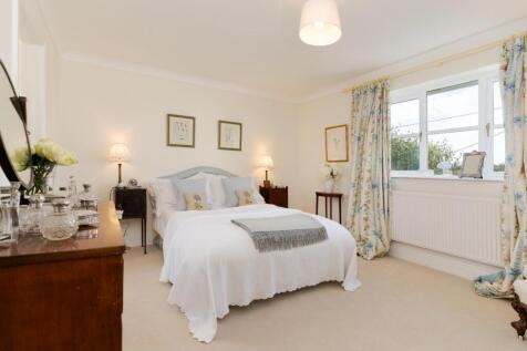 Toad Hall, Llandow-SWPP-HR-49.jpg