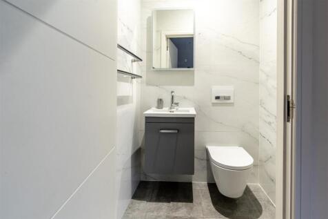 Well-Appointed Fitted Guest Cloakroom