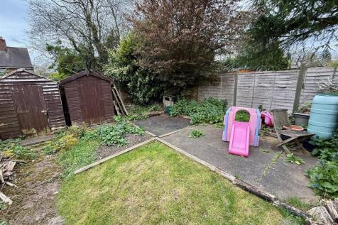 CR64 Garden2.jpg