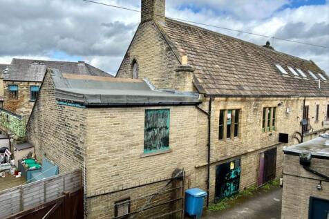Commercial Property for sale in elland
