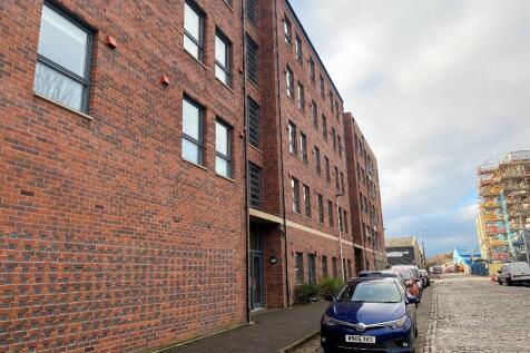 2 Bedroom Flat in EH6 5PQ