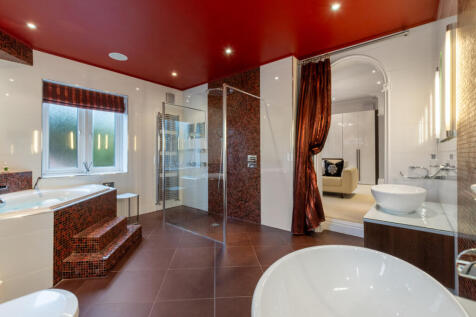 7 bed, 3 bath Detached in Birmingham - Photo 25