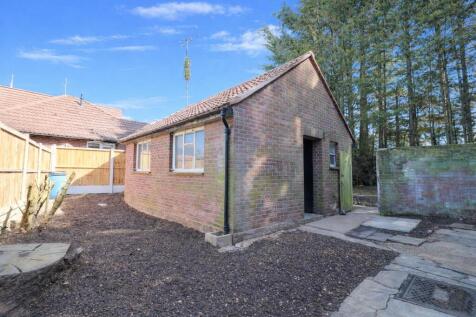 Brick outbuilding.jpg