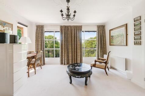 4 bed, 2 bath Detached in Bristol - Photo 11