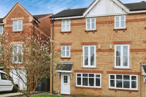 79 Western Gailes Way front photo.jpg