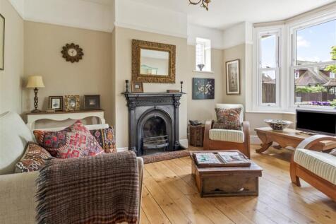 60 Wallace Avenue-004.JPG