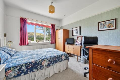 Saxton Mee Barnfield 043.jpg