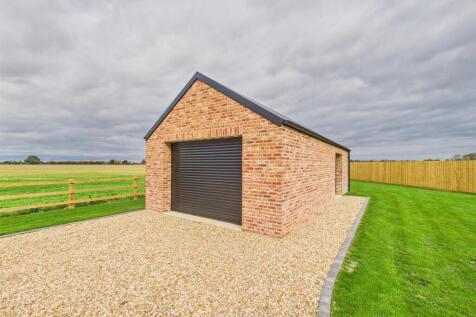 Thorpes Barn Photos (34).jpg