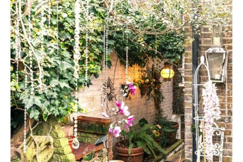 Cottage Garden
