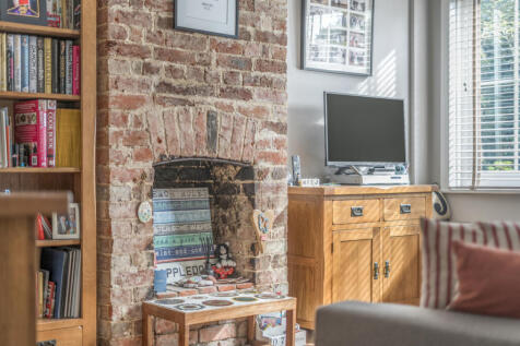 1349199-15-68bff9...