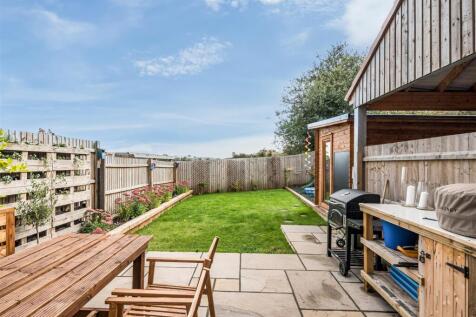 7 Poplar Close, Overseal