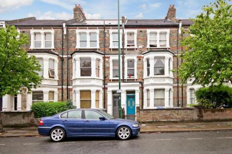 Exterior od building &amp; street