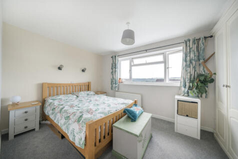 1346625-12-68b1ab...