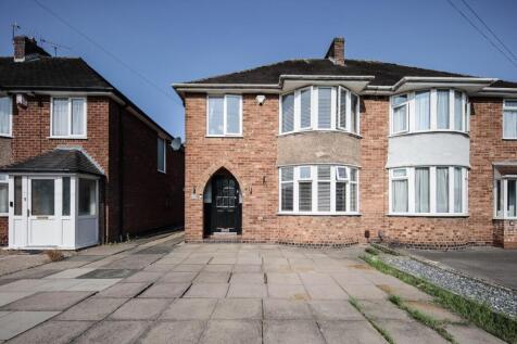 54 Hurst Lane North front-2.jpg