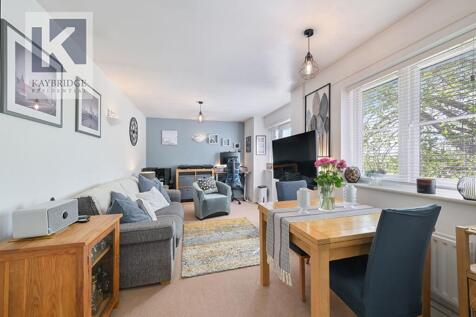 Eastman Way, Epsom - KT19 8FH
