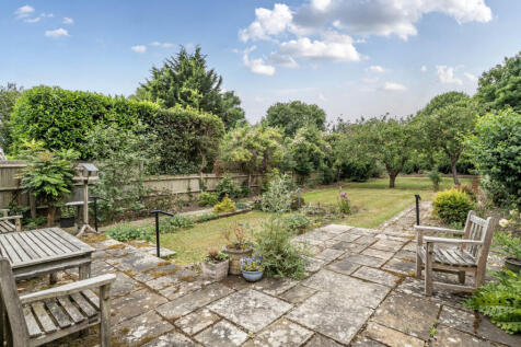 1300744-4-684088d...