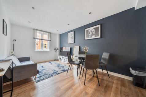Kitchen/Reception