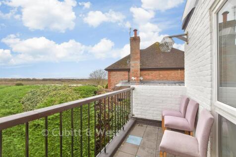 Balcony / Terrace