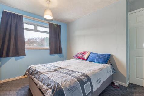 Bedroom-2-2.jpg