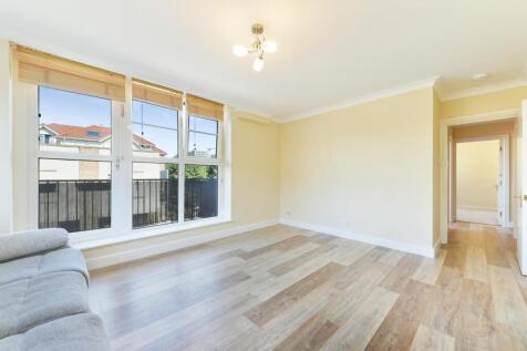 JOHNS&CO present this fantastic two-bedroom property in Craig House, West Ealing. This property features a semi open plan kitchen and living area, with access to private balcony and two generously siz