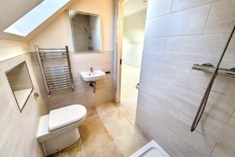 Bedroom Five En-Suite