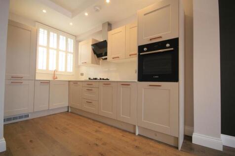 Newly built Large, split level 2 bed, 2 bath flat situated on the doorstep of South Ealing Station close to transport, shops, restaurants and easy reach of the M4 & A40. Made with a high standard of w