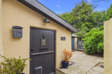 EWEMOVE TIVERTON - OLD FORGE PUDDINGTON