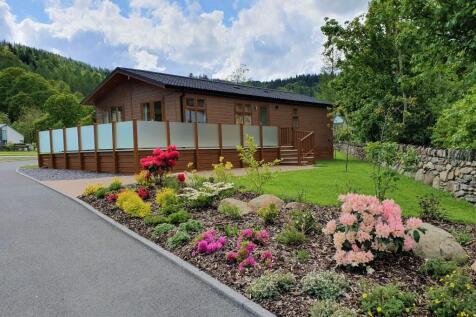 Omar Classic Holiday Lodge With Decking And Landsc