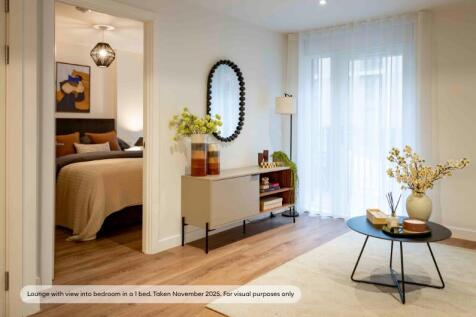 1 bed Lounge with...