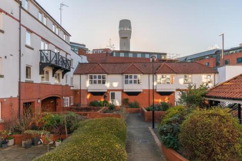 0F3CSP - External H.jpg