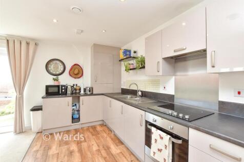 Kitchen/ Living Area