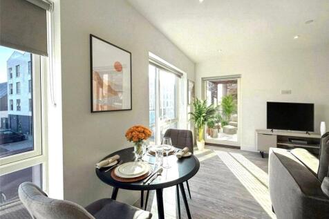 Kitchen/Living Area
