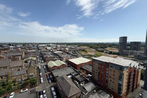 South Manchester homes are pleased to offer for rent this one bedroom apartment in Britton House. This well-presented apartment at Britton House, 21 Lord Street offers modern city living with everythi