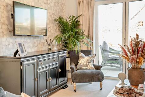 Eg. Lounge