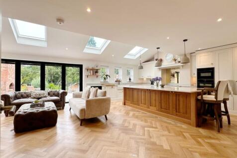 Open Plan Living Kitchen Dining