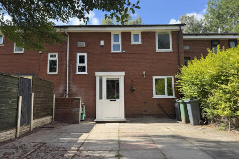 Three bedroomed mid terrace - no vendor chain